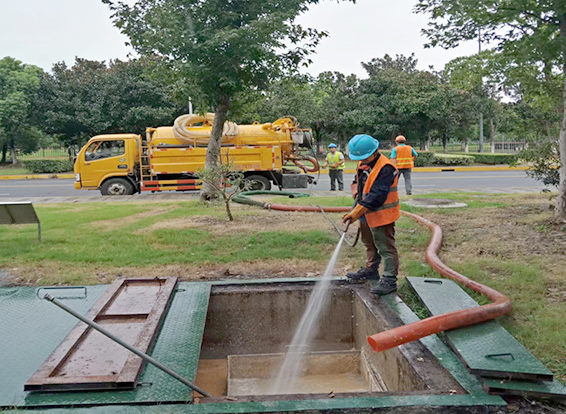 南丰镇化油池清理